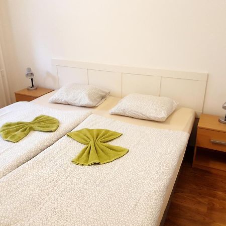 Apartman Bystrica City & Parking バンスカー・ビストリツァ エクステリア 写真